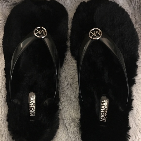 MICHAEL Kors Black fur jelly flip flops sandals - Picture 3 of 6